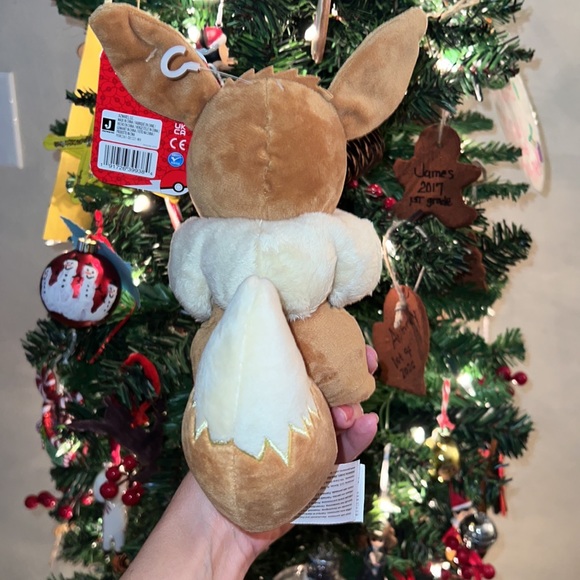 NEW HTF Pokemon Eevee Plush Nice Addition to Collection, Kids Surprise Easter - Picture 8 of 9